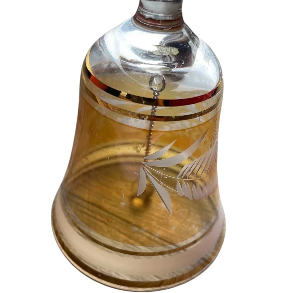 Vintage Hungarian LEAD CRYSTAL Glass Gold Etched Flower‎ Dinner Bell.
